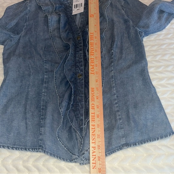 Kut from the Kloth Denim Ruffle Button Down Shirt - Picture 10 of 11